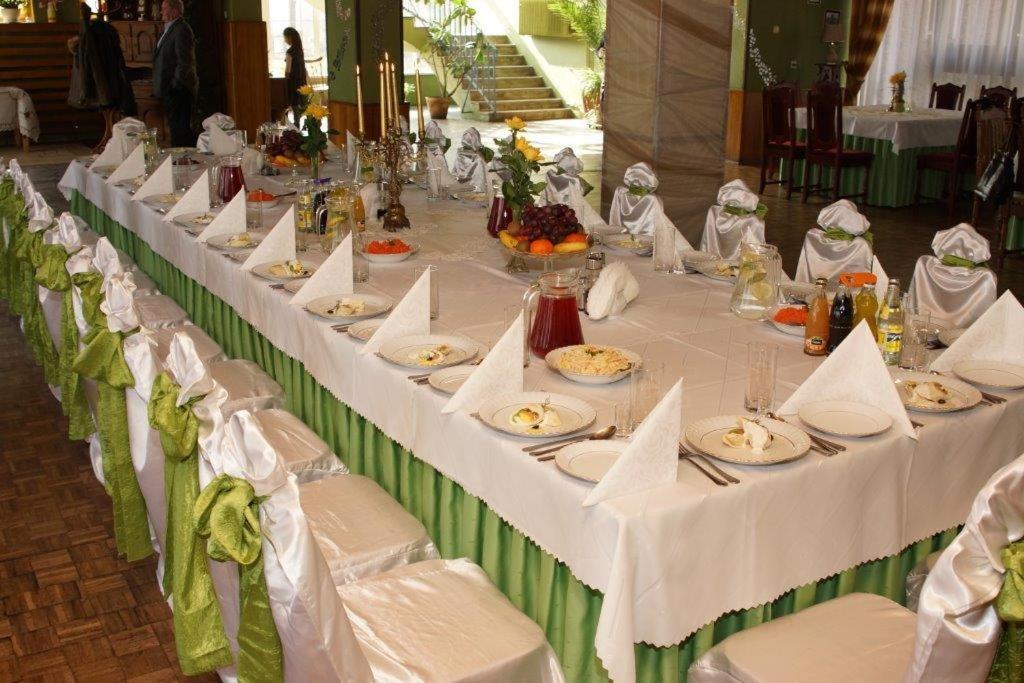 Zajazd Grodek Bujak Robert Naclegi I Restauracja Grodkow  Exterior foto